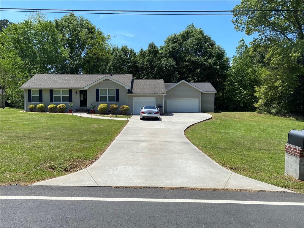 2918 Demooney Rd., Atlanta, GA 30349