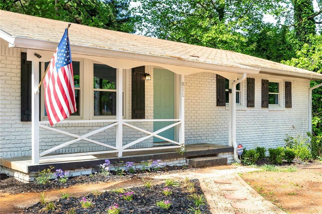 811 Cinderella Way, Decatur, GA 30033