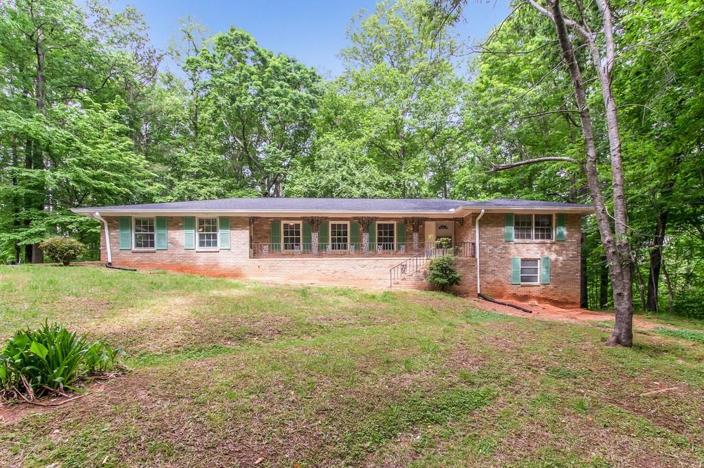 3645 Hershel Pl., Atlanta, GA 30349