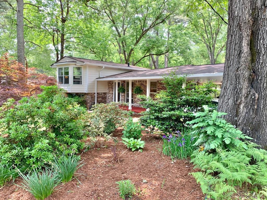 2529 Warwick Cir., Atlanta, GA 30345