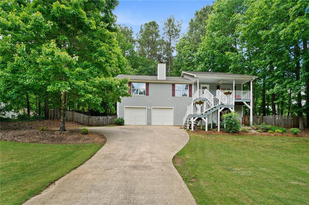 8635 Sapphire Ln., Gainesville, GA 30506