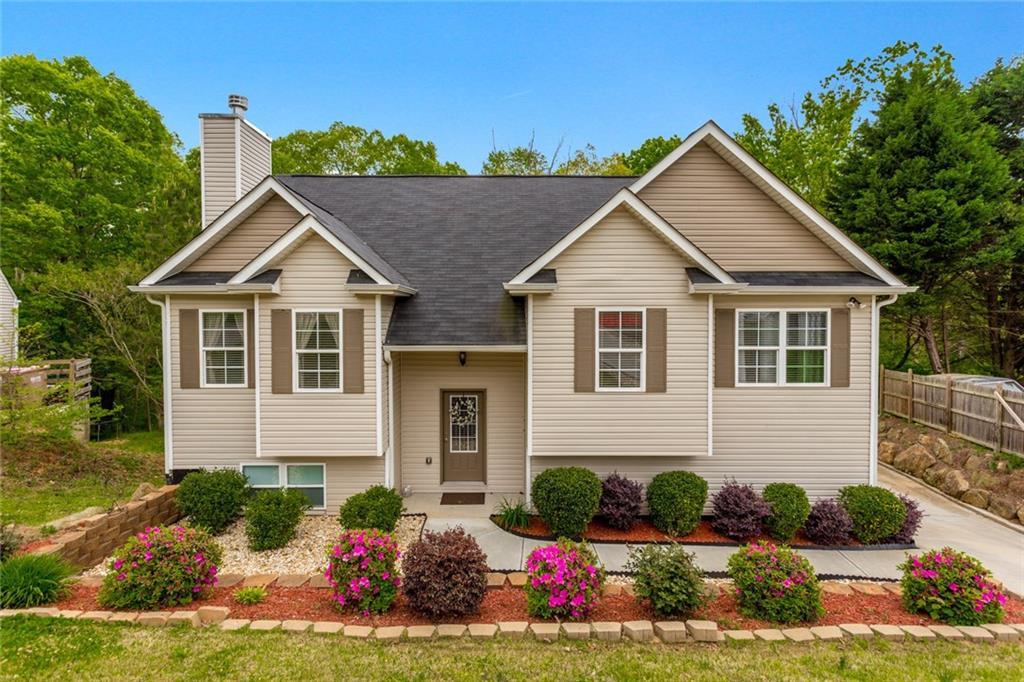 6234 Grand Fox Cir., Flowery Branch, GA 30542