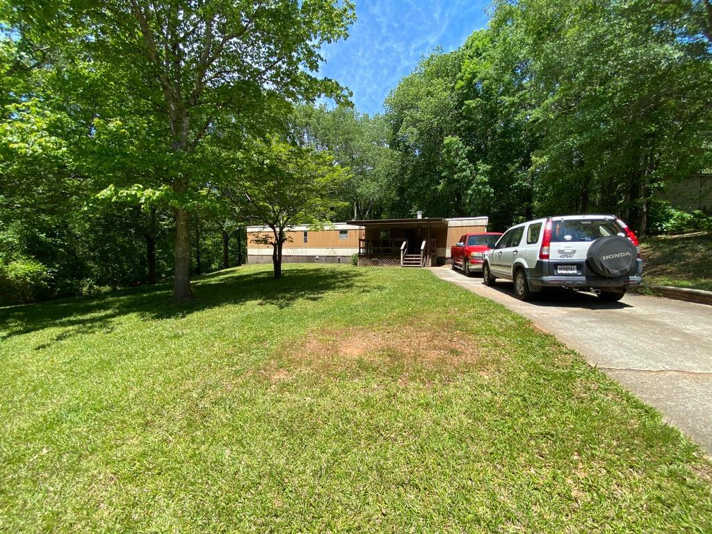 6960 Kirkland Dr., Douglasville, GA 30135