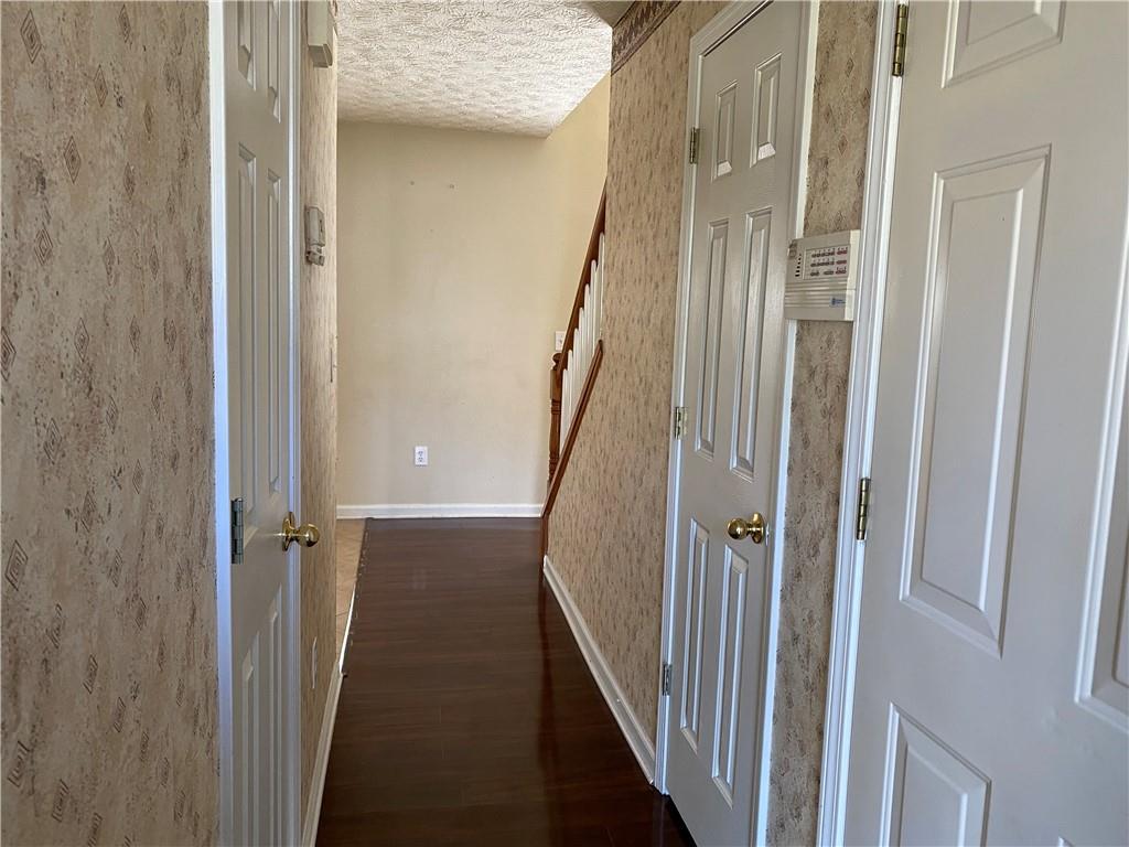 1834 Parkford Ct., Stone Mountain, GA 30087