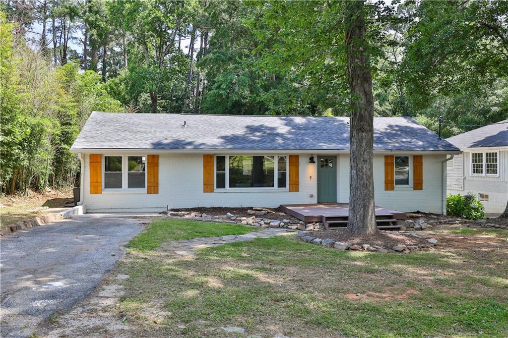 1976 NE Dering Cir., Atlanta, GA 30345