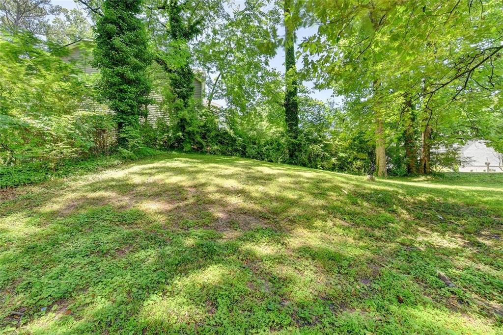 1551 Dresden Dr., Brookhaven, GA 30319