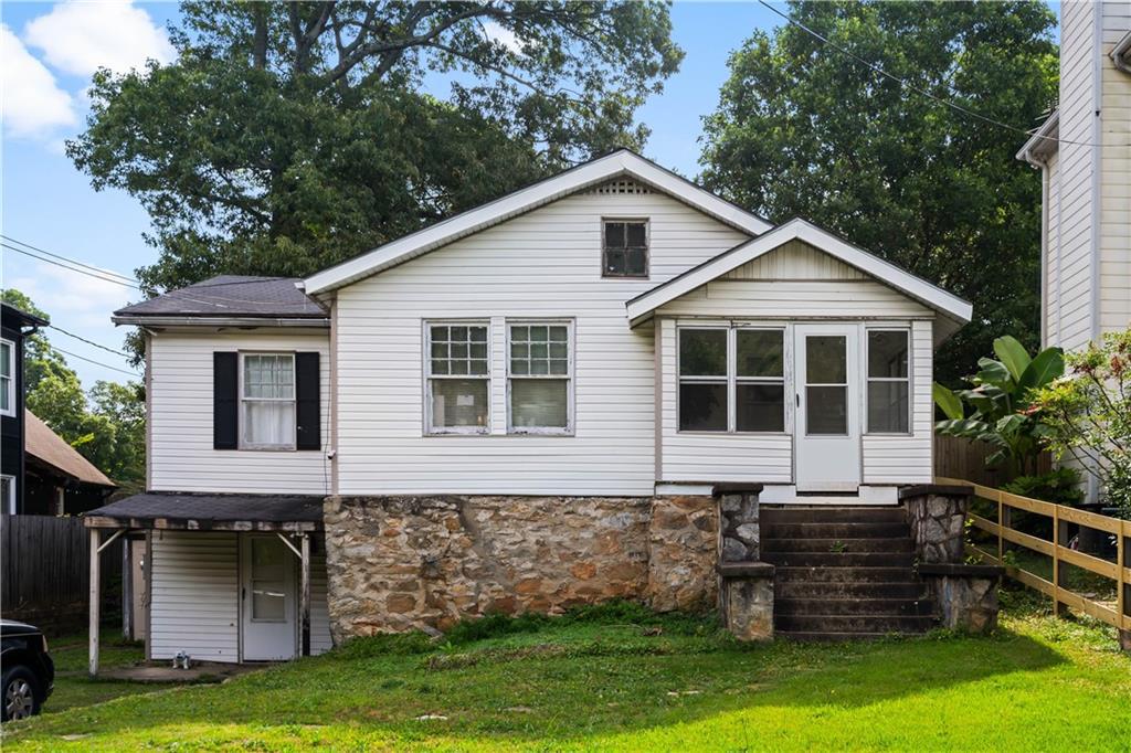 1753 Ellen St., Atlanta, GA 30318
