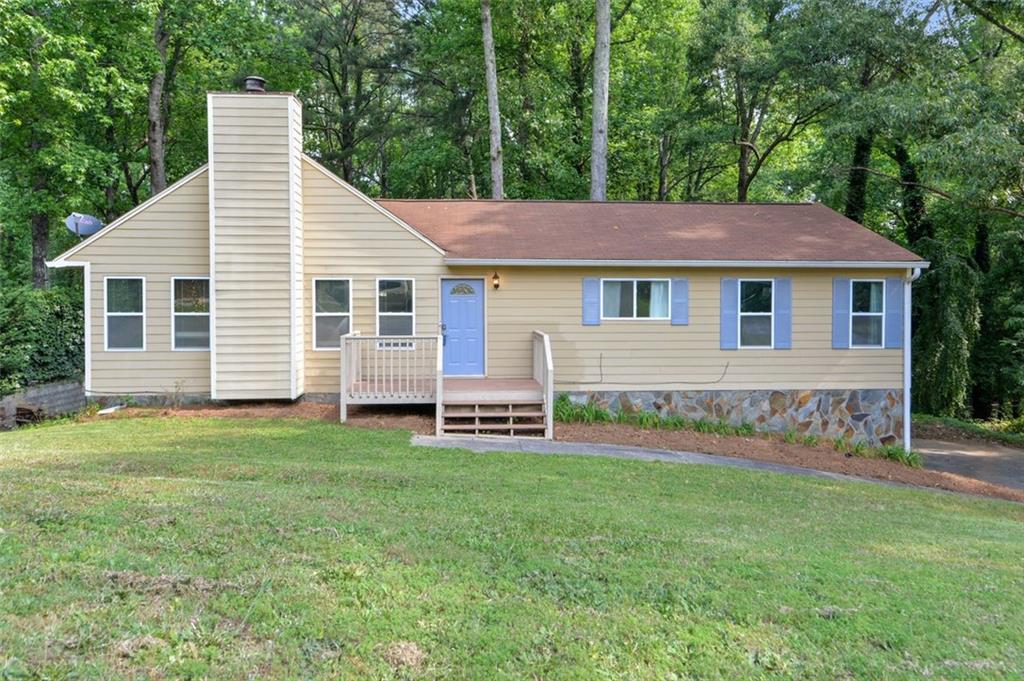 1702 Sir Galahad Dr., Marietta, GA 30008