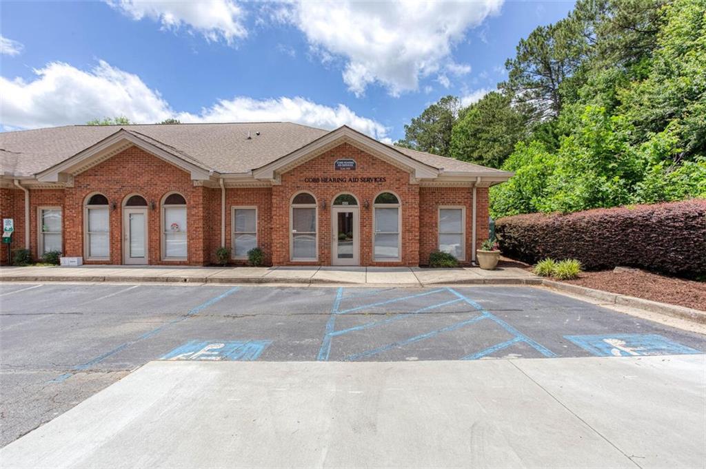 3696 Largent Way #400, Marietta, GA 30064