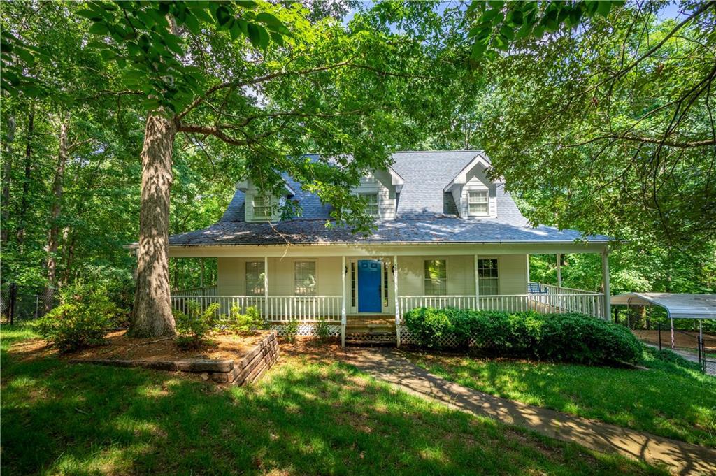 5967 Mcever Rd., Flowery Branch, GA 30542