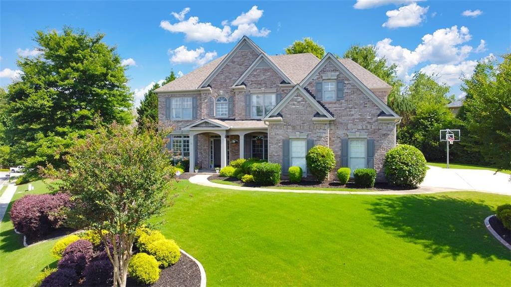 612 Devon Brooke Dr., Woodstock, GA 30188