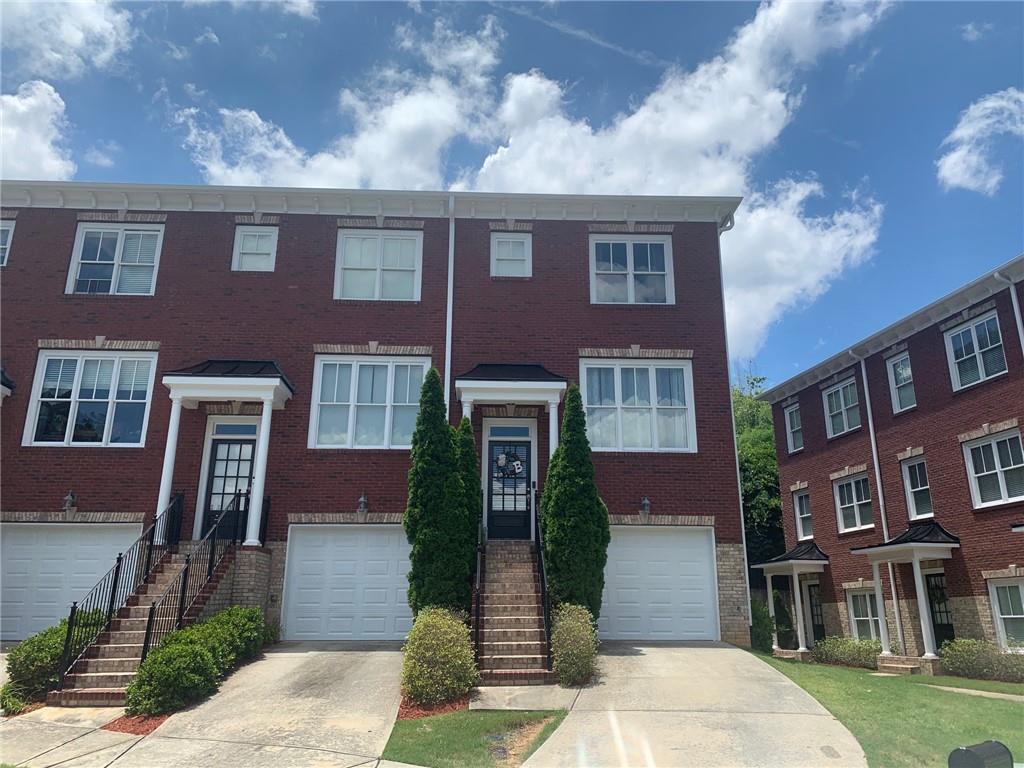 2422 Dresden Parc Cir., Atlanta, GA 30345