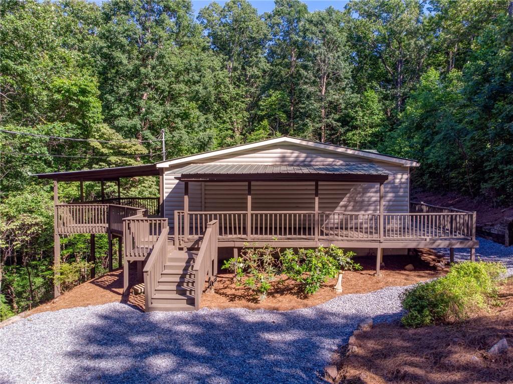 256 Indian Springs Tr., Talking Rock, GA 30175