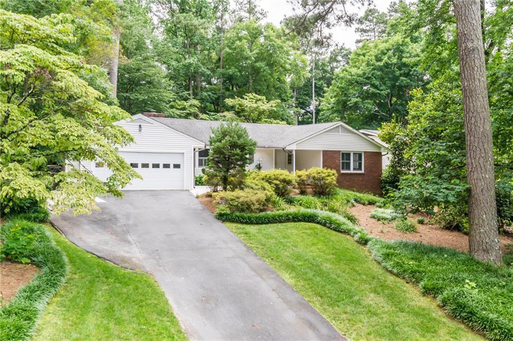 680 Carriage Dr., Sandy Springs, GA 30328