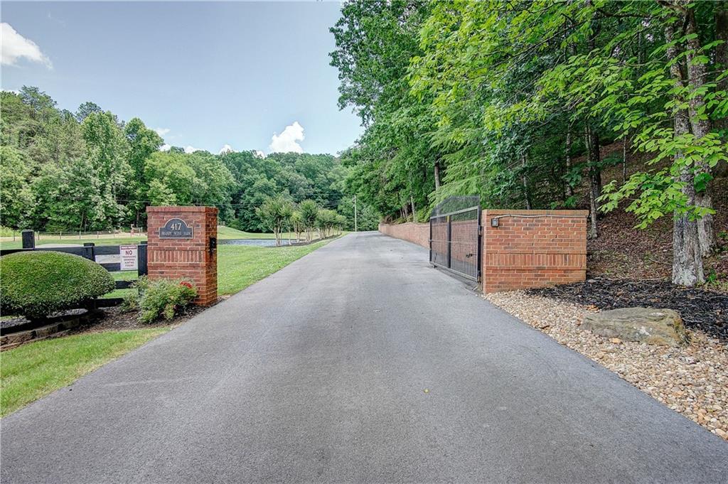 417 Spring Hill Rd., Adairsville, GA 30103
