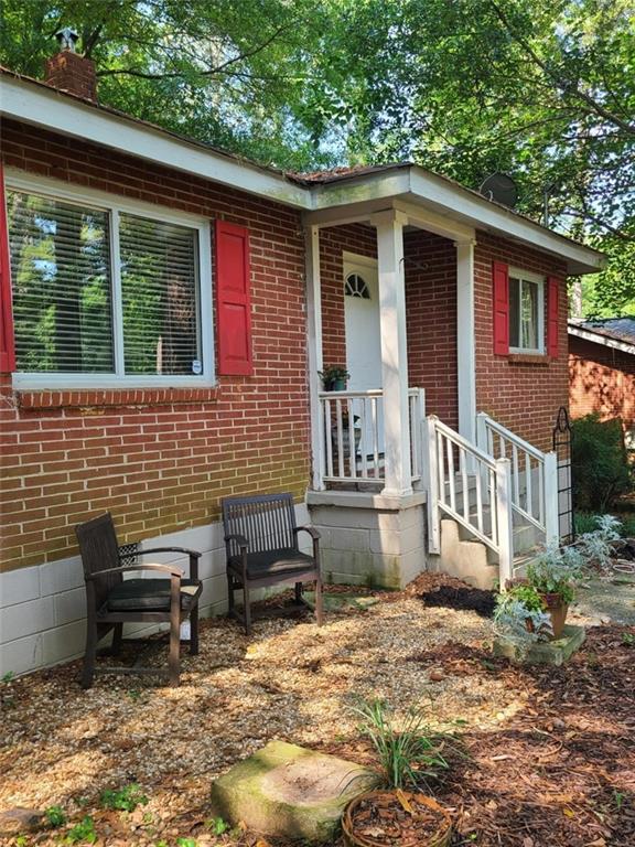 2933 Lowrance Dr., Decatur, GA 30033