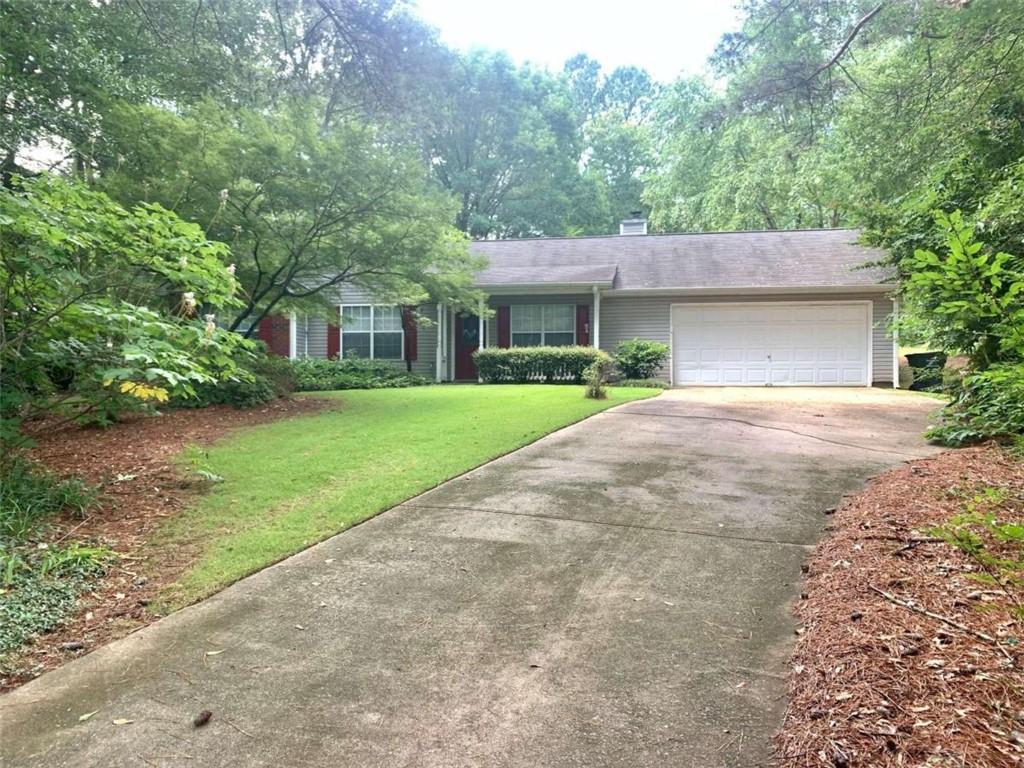 2490 Amber Hills Dr., Monroe, GA 30655