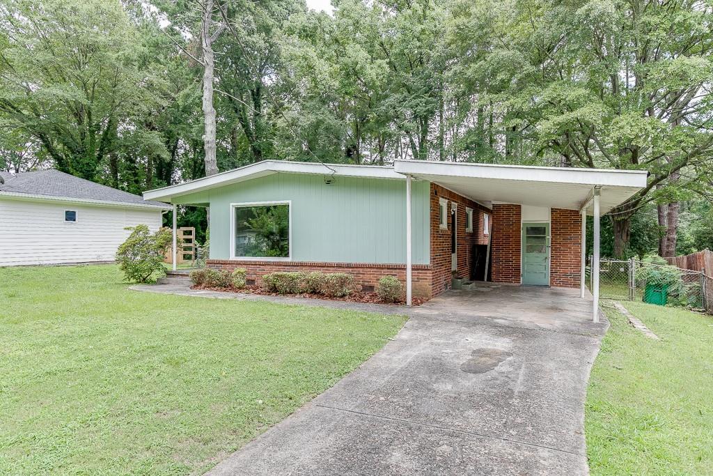 2835 Monterey Dr., Decatur, GA 30032