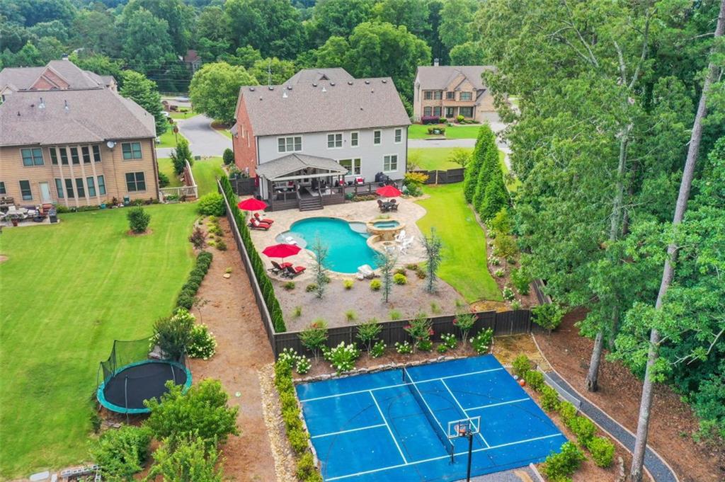 1895 Warm Breeze Ln., Cumming, GA 30040