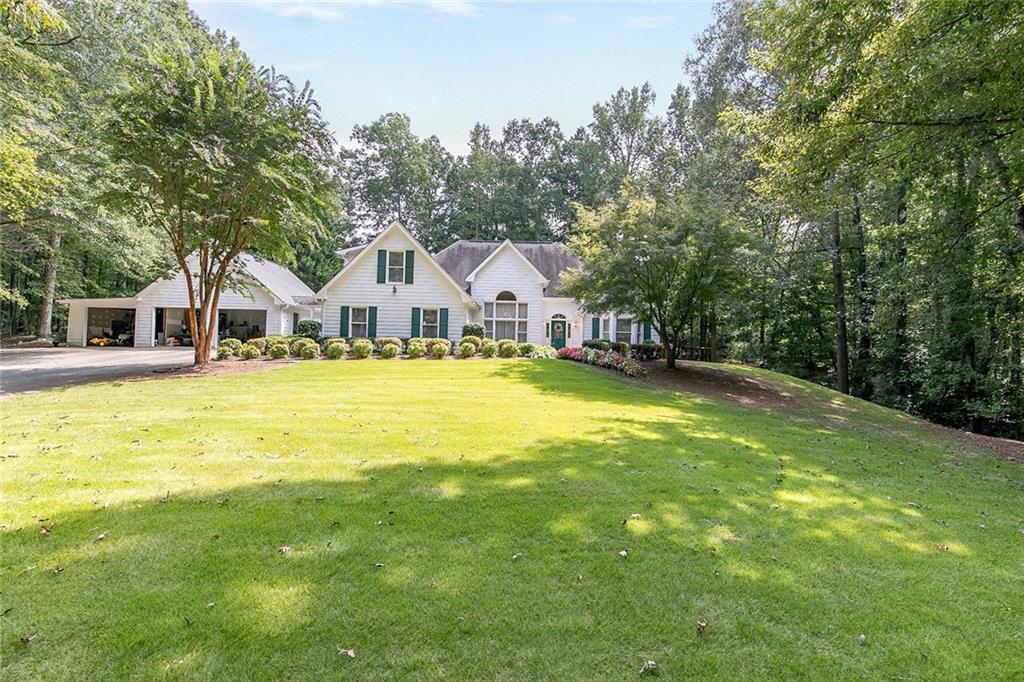 469 Quail Creek Dr., Monroe, GA 30656