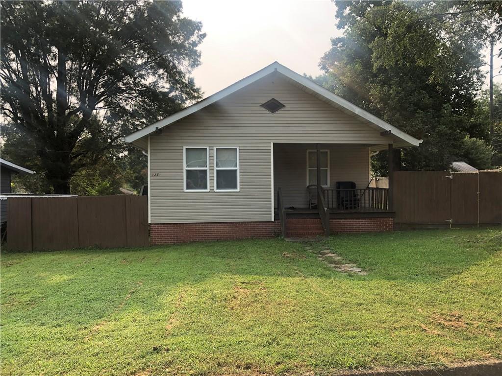 125 Third St., Shannon, GA 30172