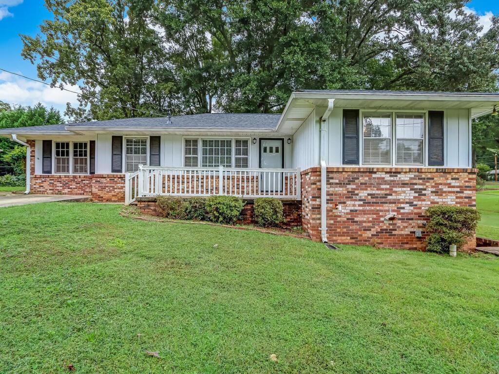 360 Pinecrest Ter., Buford, GA 30518