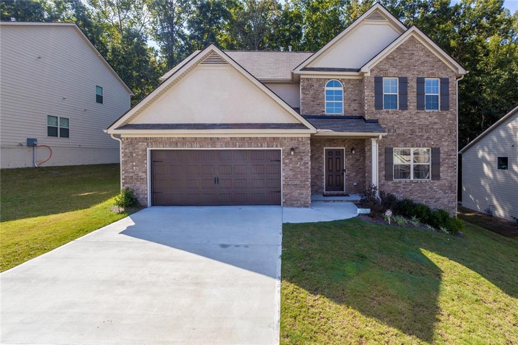 490 Dutchview Dr., Atlanta, GA 30349