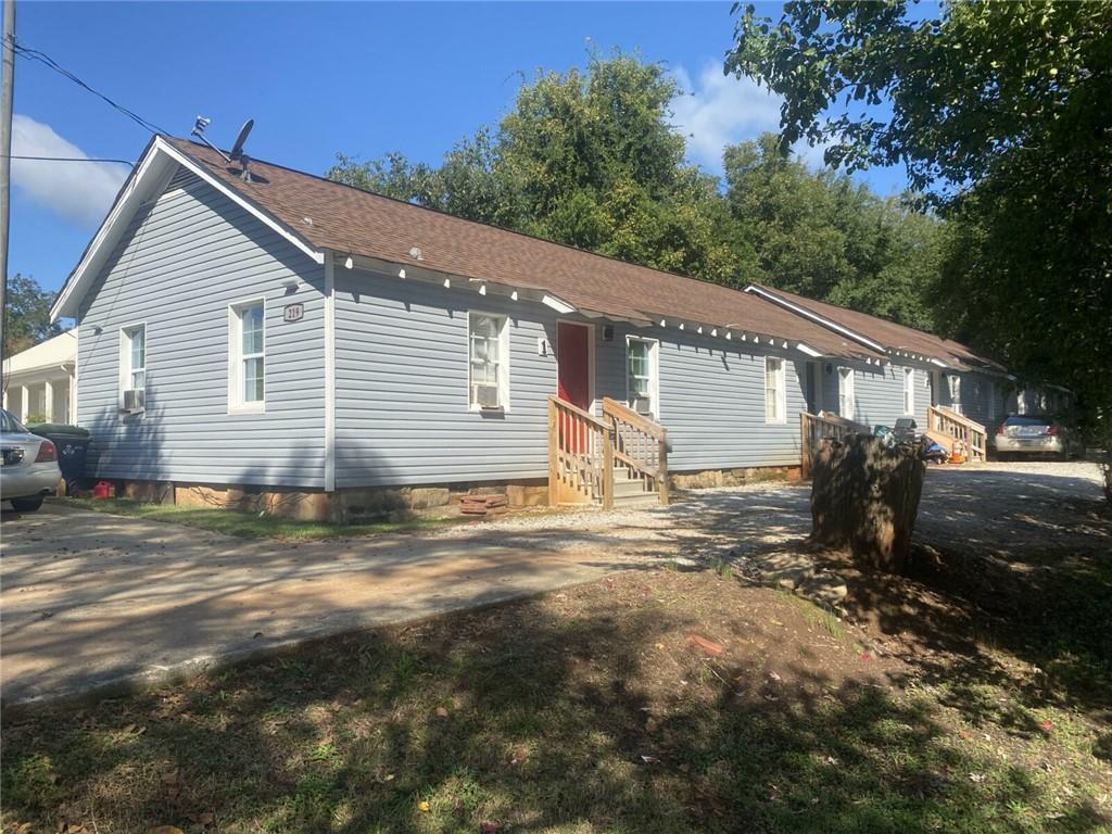 219 W Oak St., Griffin, GA 30224