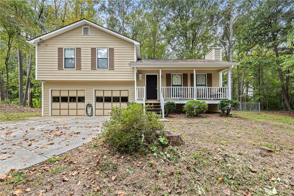 4287 Woodland Dr., Dallas, GA 30132