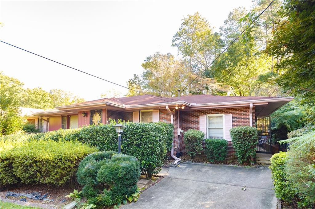 1373 Carolyn Dr., Atlanta, GA 30329