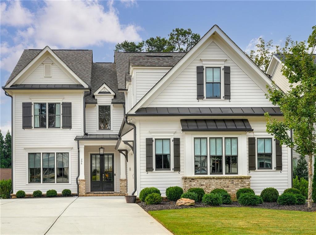 206 Belle Ln., Atlanta, GA 30328