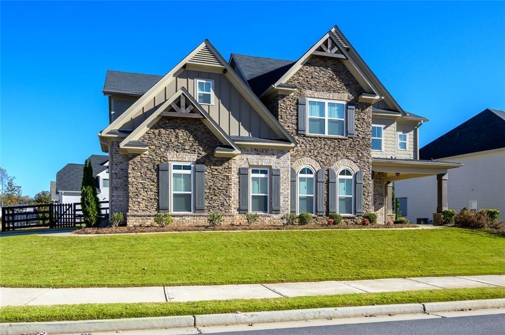 4020 Starwood Dr., Cumming, GA 30028
