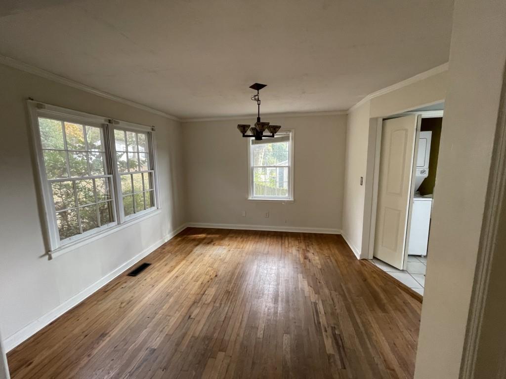 1010 Shepherds Ln., Atlanta, GA 30324