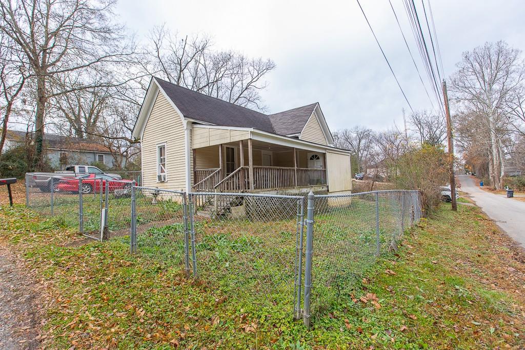 110 Jackson St., Buford, GA 30518