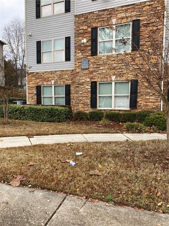 2304 Fairington Club Dr., Lithonia, GA 30038