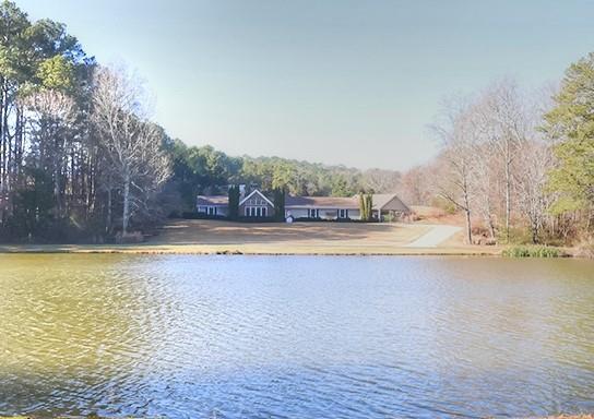 232 Lakewood Dr., Calhoun, GA 30701