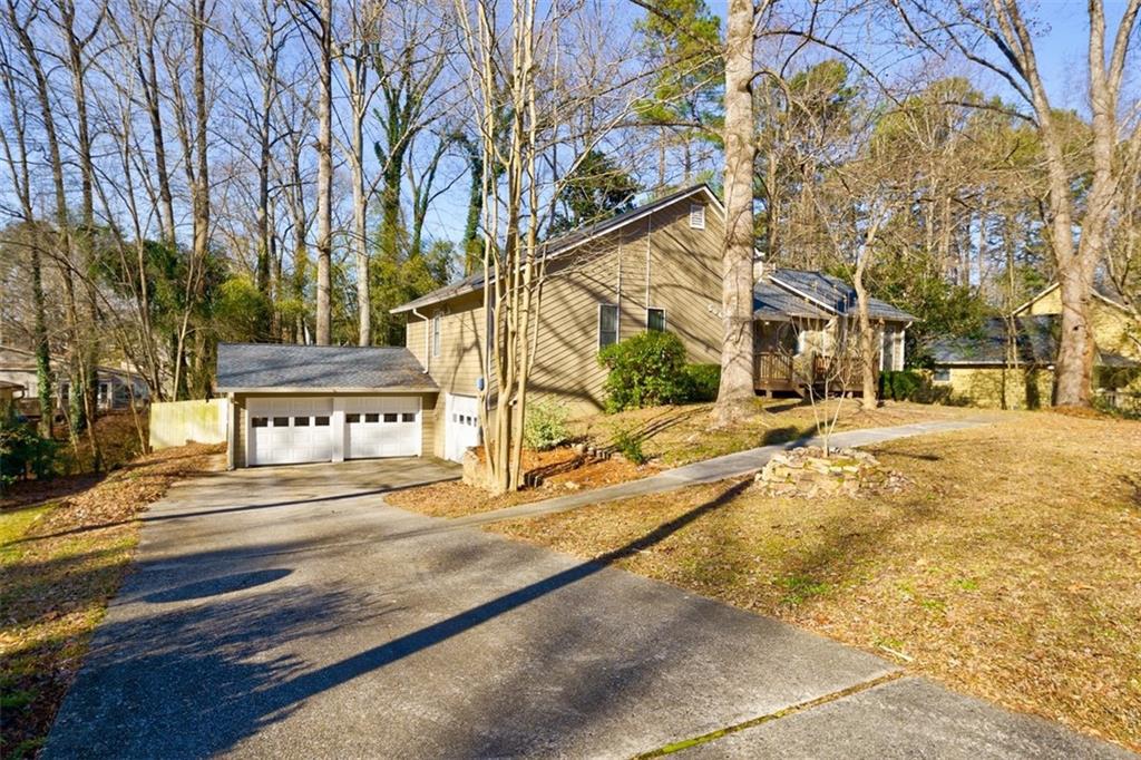 5040 River Valley Dr., Smyrna, GA 30082