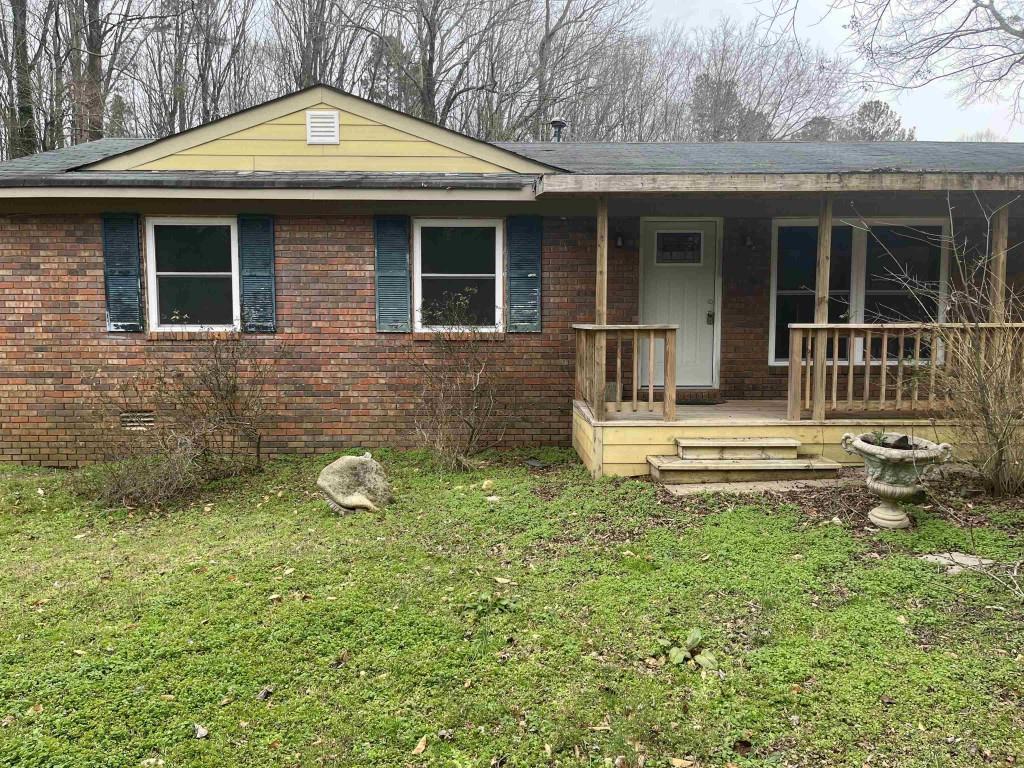 [Address Hidden by Seller], Commerce, GA 30529