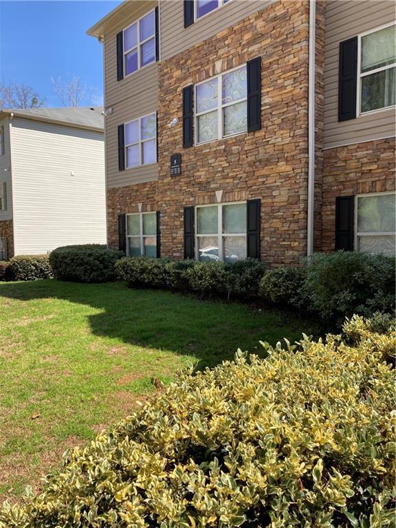 5304 Fairington Club Dr., Lithonia, GA 30038
