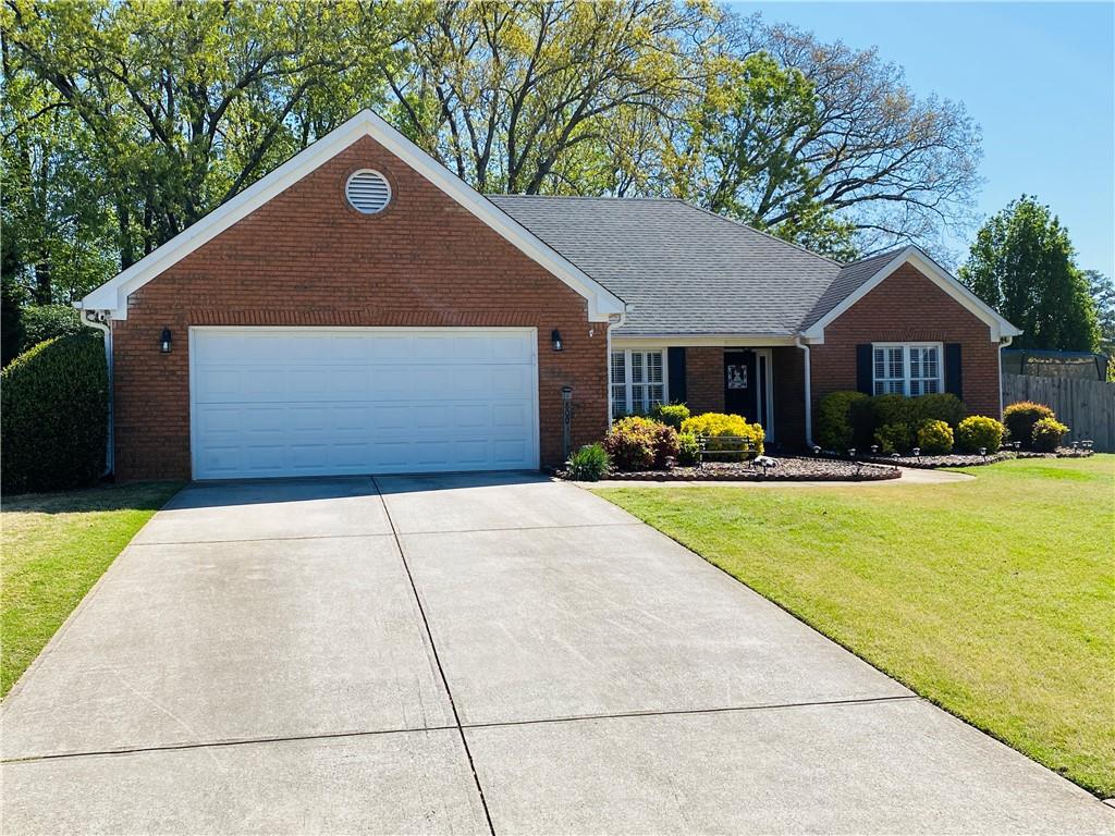 800 Common Oak Pl., Lawrenceville, GA 30045