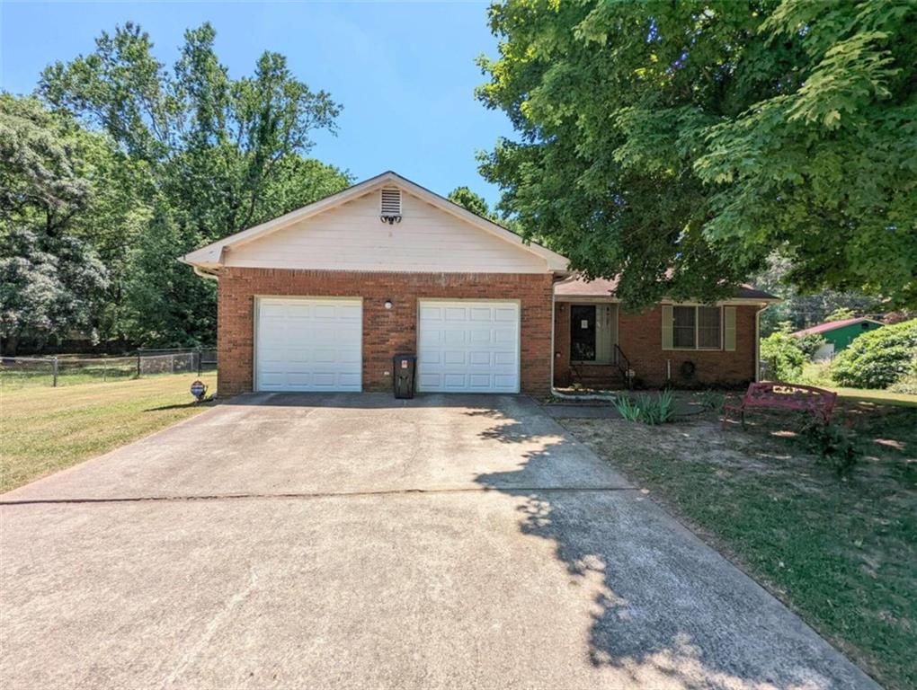 1655 Holborn Ct., Jonesboro, GA 30236