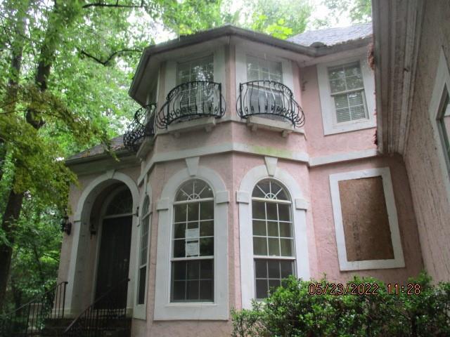 1428 Valley View Rd., Dunwoody, GA 30338