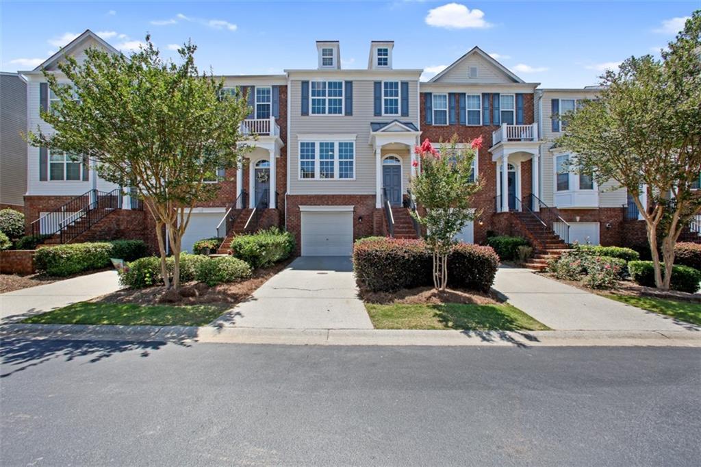 1374 Thornborough Dr., Alpharetta, GA 30004