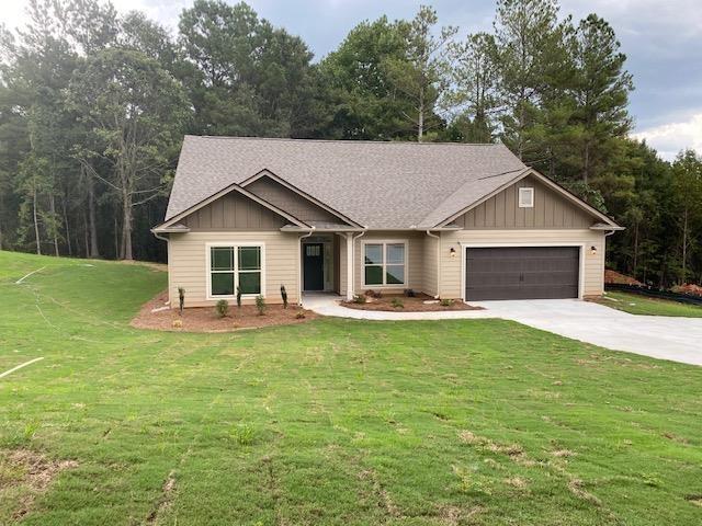 79 Eagle Heights Dr., Maysville, GA 30558