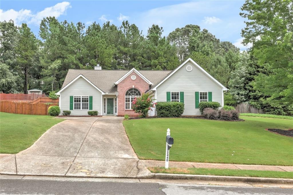 2440 Pemberton Point, Buford, GA 30519