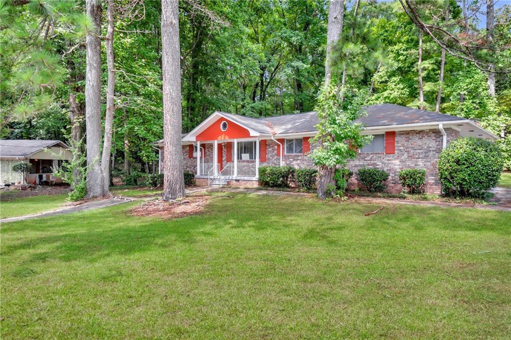 2375 Surrey Tr., Atlanta, GA 30349