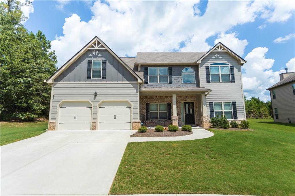 3408 Lake End Dr., Loganville, GA 30052