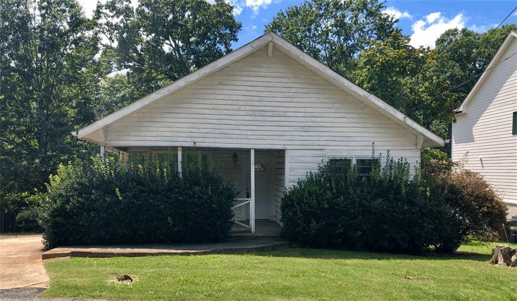 415 Pirkle Ave., Buford, GA 30518