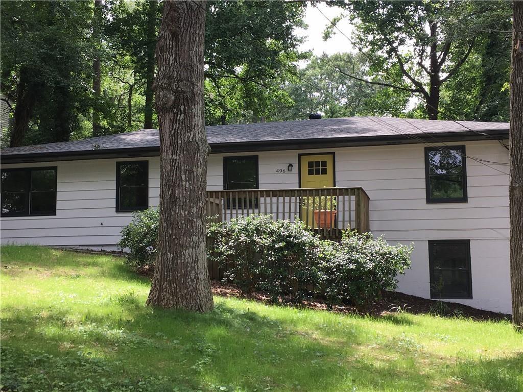 496 Clubhouse Dr., Pine Lake, GA 30072