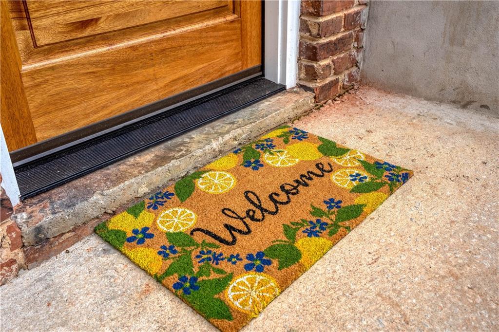 439 Chevelle Ln., Decatur, GA 30030